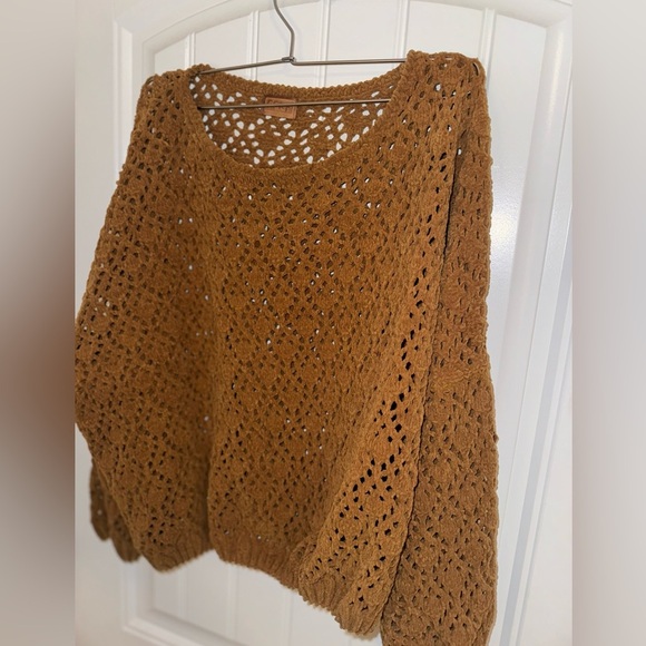 POL CROCHET SWEATERS size small in color: tan and size medium in color gray. - Picture 3 of 15